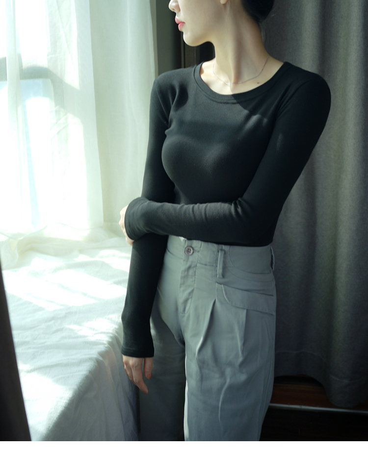 2018秋冬季长袖T恤女打底衫上衣服圆领修身纯黑色棉新款韩版学生 女装 图4